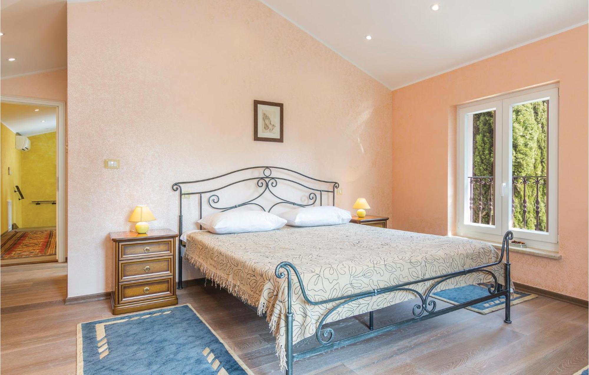 Stunning In With Wifi Hébergement de vacances *